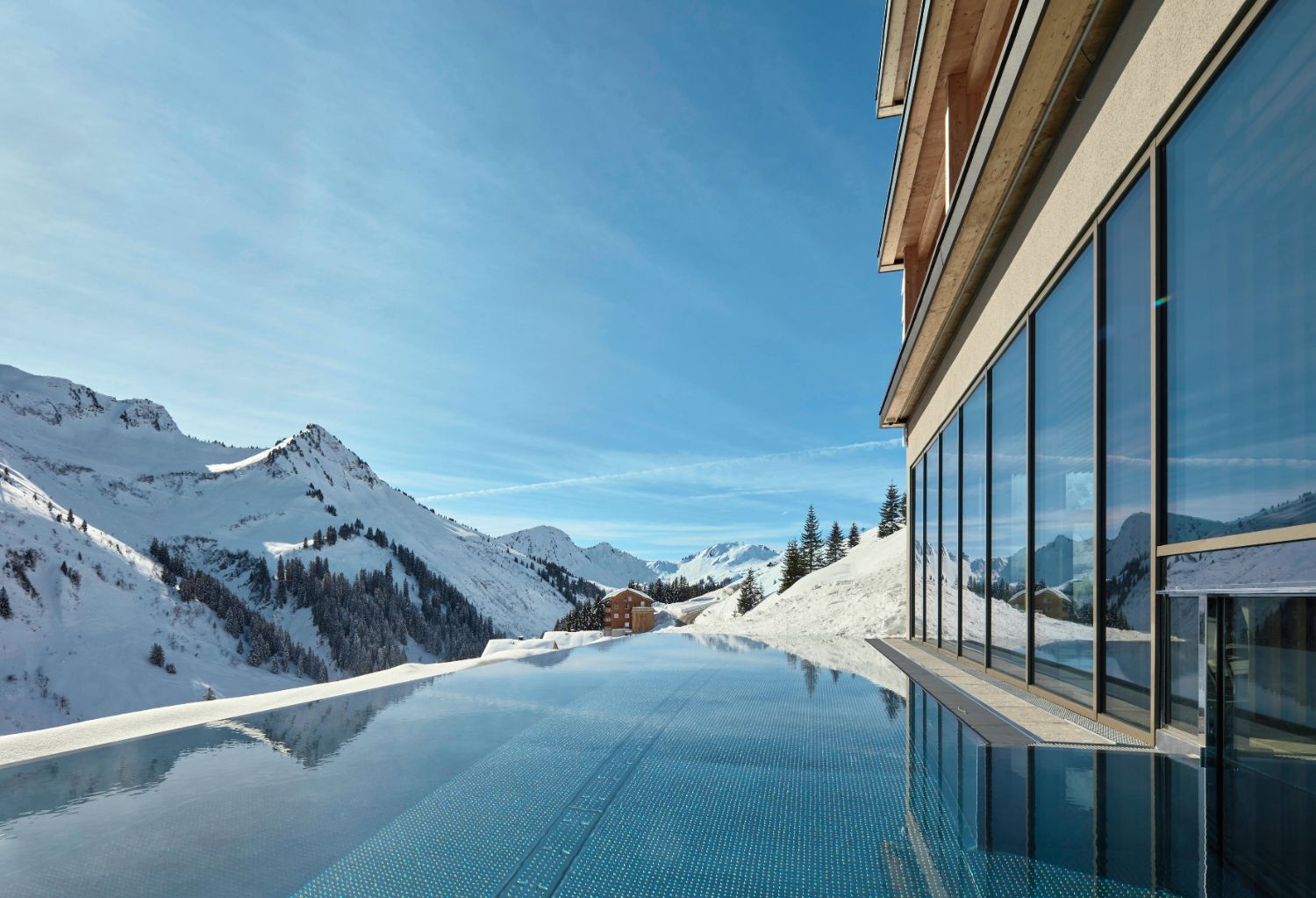 Swimming pool and landscape of Hotel Alpenstern